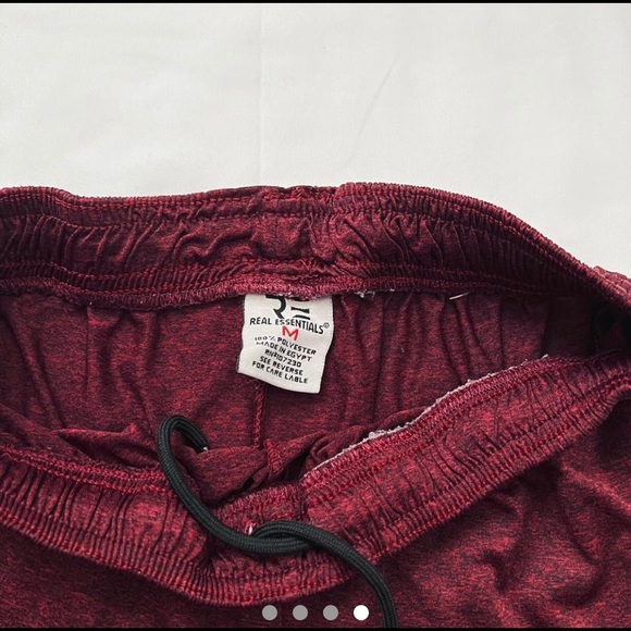 Red wine basketball Workout outfit - Picture 4 of 4